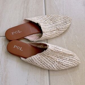 POL Women's Tan straw Woven Mules slides size 8